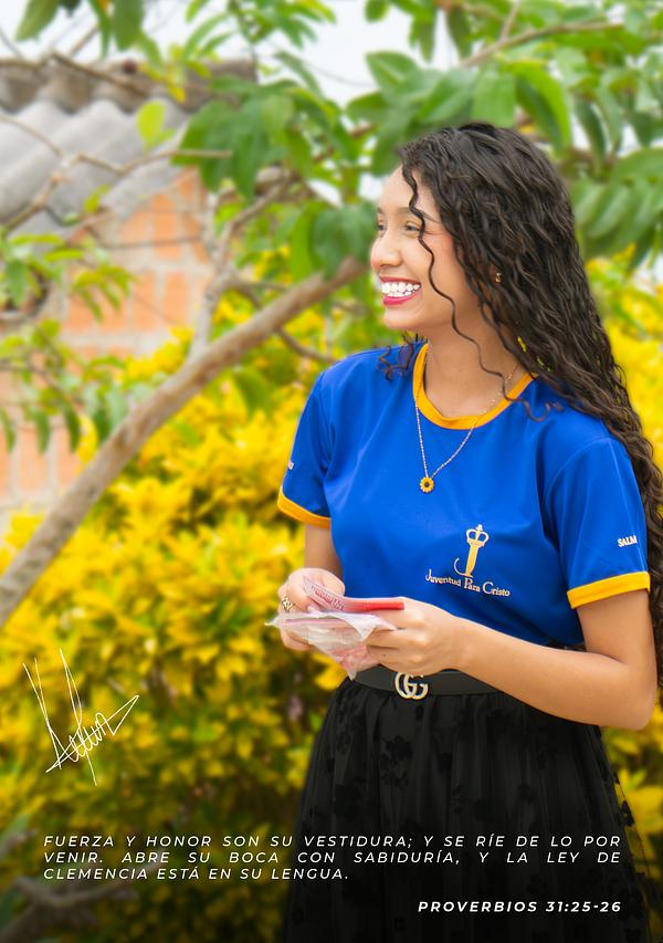 Mujer Virtuosa – Sonríe al porvenir